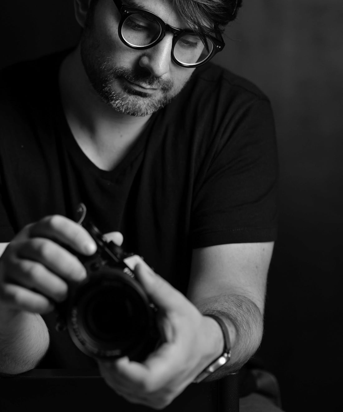 Gennaro Mazzacane con la sua fotocamera